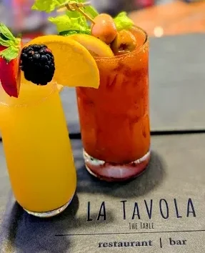 Hh la tavola