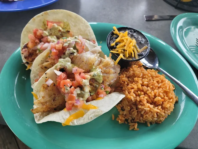 Tacos Dolphin Tiki